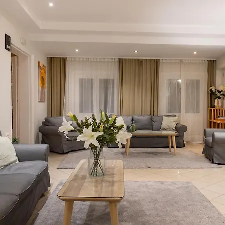 Bretagne Hotel