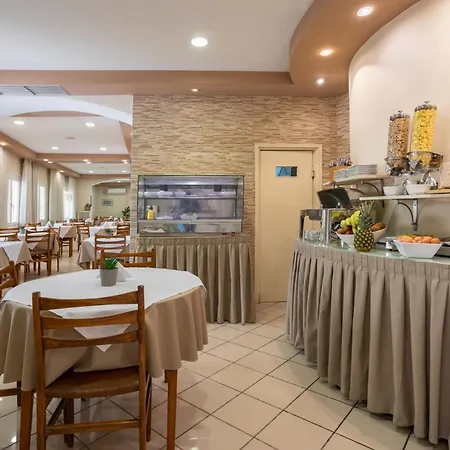 Hotel Bretagne 2*