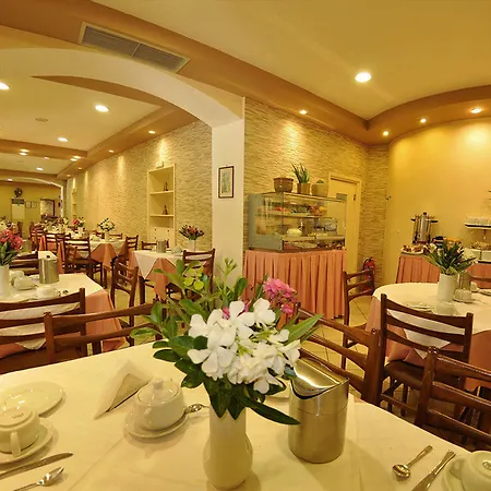 Hotel Bretagne 2*