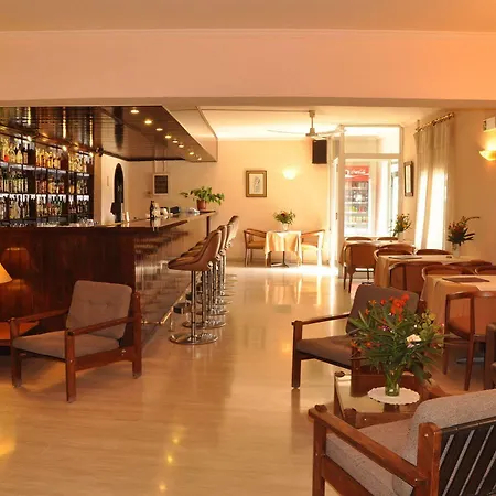 Ξενοδοχείο Bretagne Corfu (city)