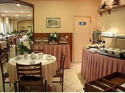 Bretagne 2* Corfu (city)